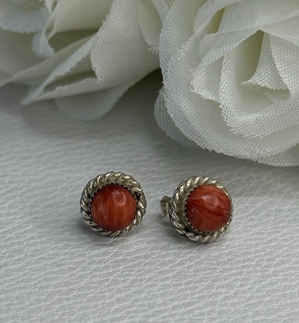 925 Sterling Silver Coral Earrings Length 0.30 Inch